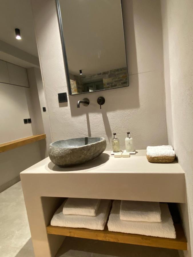 Ej Boutique Suites Milína Extérieur photo
